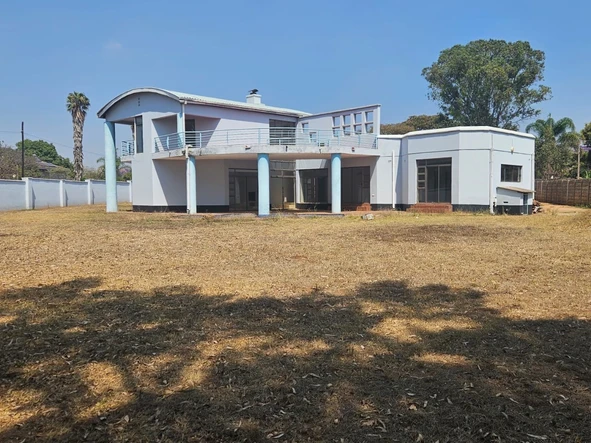 5 Bedroom House