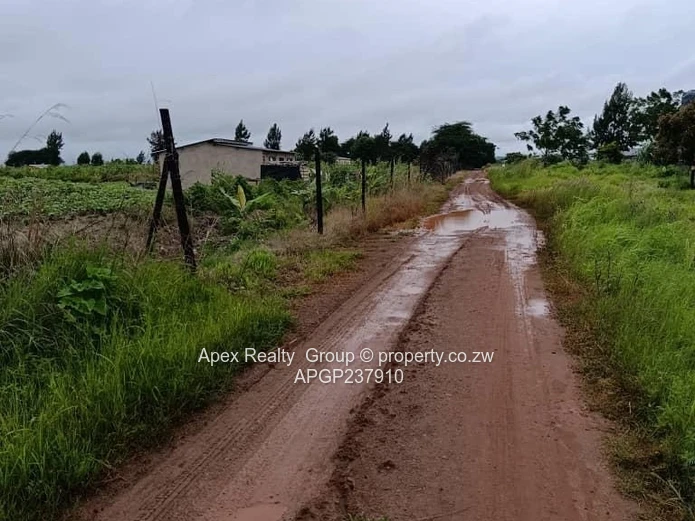 Norton Plot for sale (Sole Mandate)