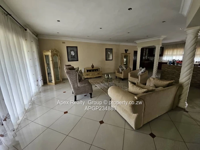 Main Road Frontage Vainona House For Sale