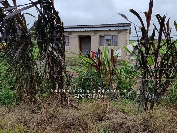 Norton Plot for sale (Sole Mandate)